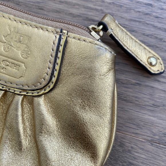 COACH CHANGE PURSE - Picture 7 of 9